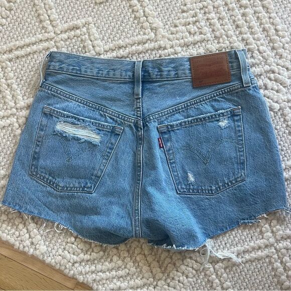 Levi’s 501 Distressed Blue Denim Shorts - Picture 2 of 6